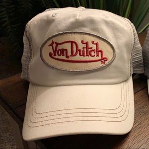Von Dutch Accessories - 🧢Von Dutch Trucker Hat NEW! 🧢 Von Dutch Accessories - 🧢Von Dutch Trucker Hat NEW! 🧢